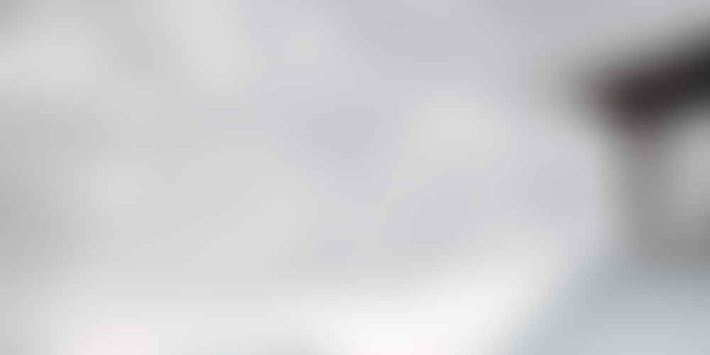 What is an e-cigarette and is it less harmful than traditional cigarettes?